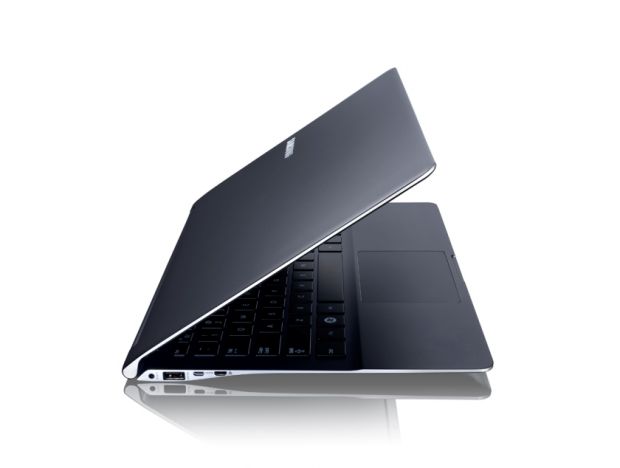 Samsung aduce in Romania cel mai subtire si compact notebook premium de 15