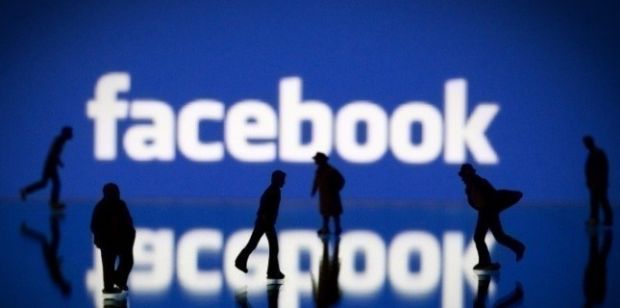 Problema la Facebook: un bug face ca mesajele private sa apara pe Wall