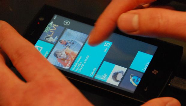 iPhone 5 si Galaxy S III vor avea un rival puternic. Planul secret al Microsoft