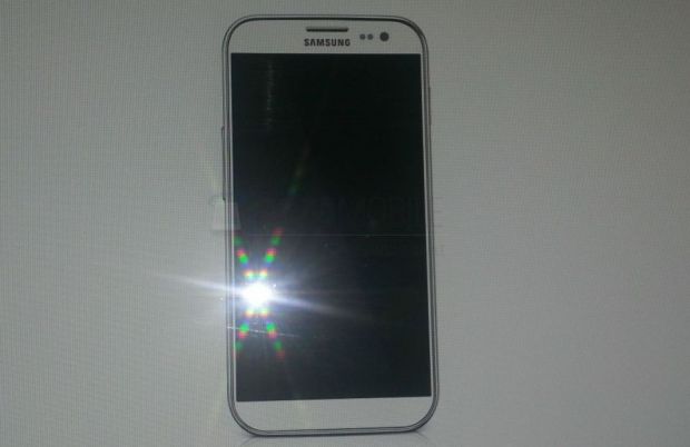 Noul Galaxy SIV? Poze si specificatii oferite de un om din interiorul Samsung. Camera foto, impresionanta