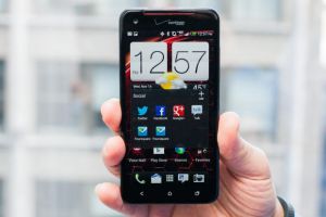 HTC Droid DNA, ZTE GRAND S, Sony Xperia Z. Cele mai smart smartphone-uri de la CES 2013