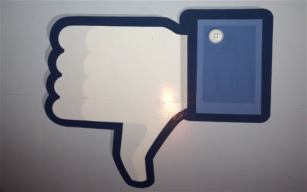 Noul sistem de cautare al Facebook nu impresioneaza. Actiunile companiei au scazut imediat dupa anunt