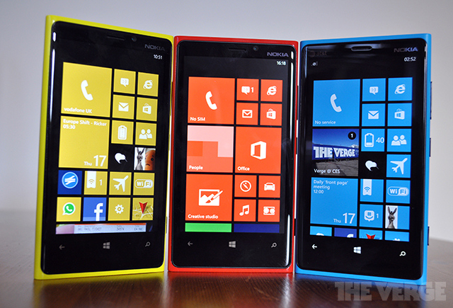 Windows Phone 8 Portico pentru Nokia Lumia 920 si 820. Ce probleme rezolva update-ul