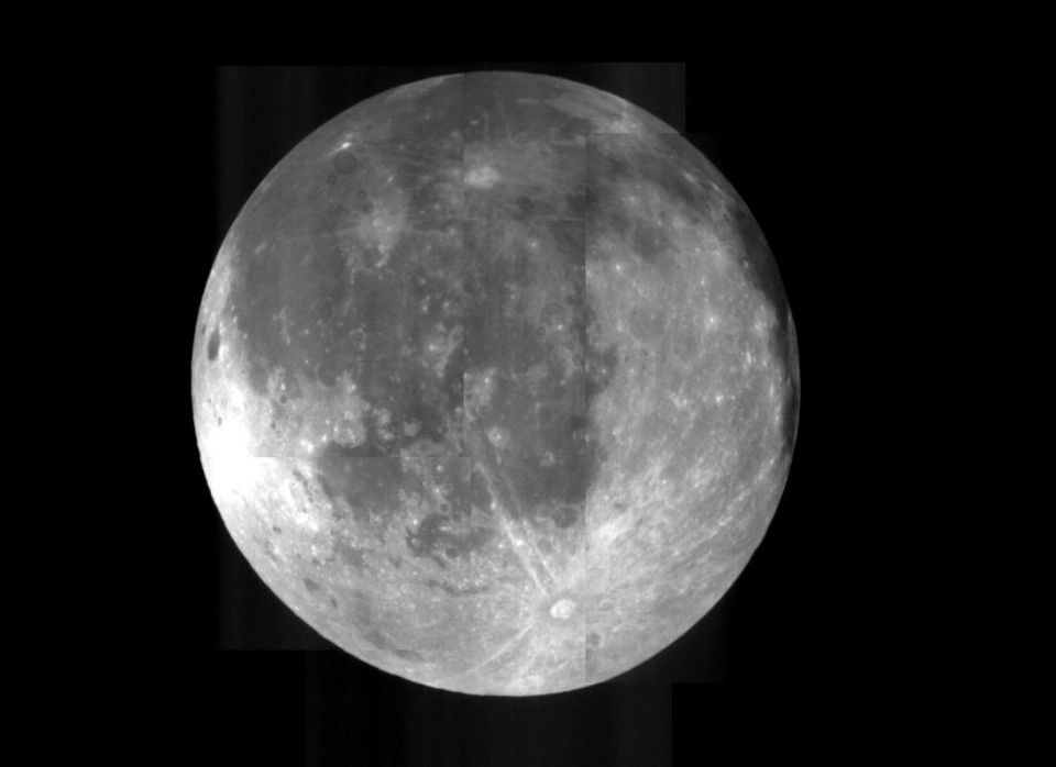 Prima asezare umana pe Luna. Ce plan au arhictectii britanici