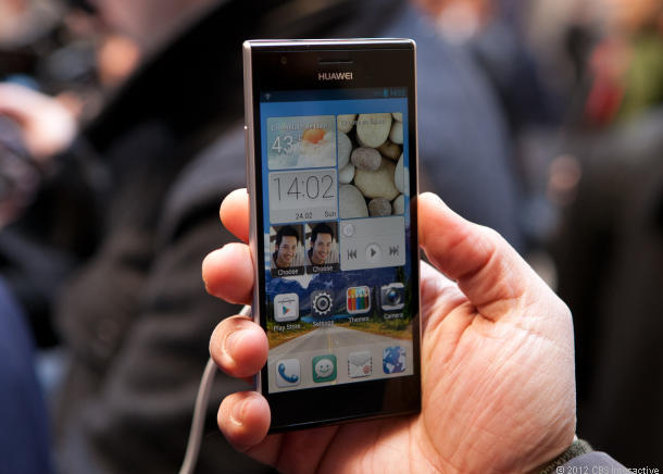 Huawei Ascend P2, cel mai rapid smartphone 4G din lume. Viteza de download incredibila