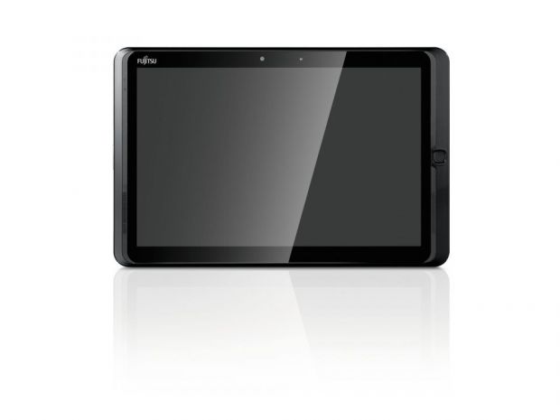Stylistic M702, noua tableta Fujitsu rezistenta la apa si socuri