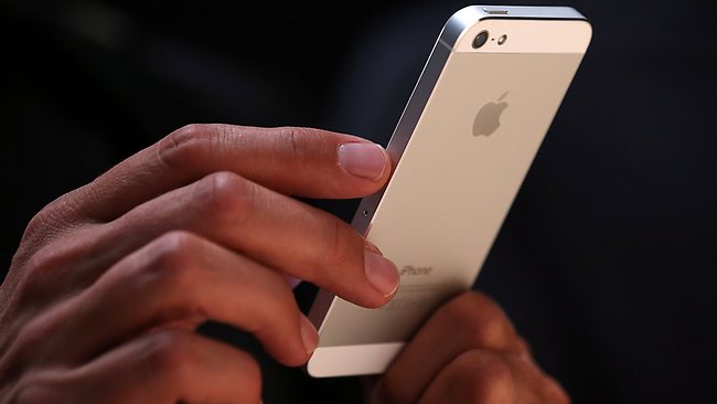 Cele mai mari erori de pe iPhone 5. Clipul care arata ce gafe a facut Apple cu telefonul tau