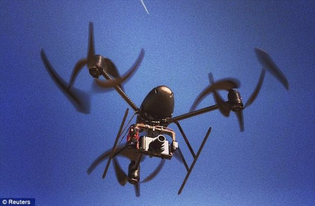 Dronele, din ce in ce mai folosite de serviciile civile americane, suspectate de spionaj si incalcarea intimitatii