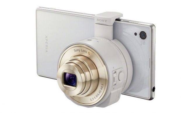 Sony QX Smart iti transforma smartphone-ul in camera foto