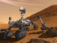 Robotul american Curiosity a descoperit dovezi ca pe Marte exista un lac cu apa dulce