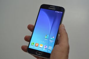 Review Samsung Galaxy S6 - ucigasul de iPhone?