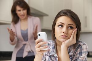 Nu au avut nicio rusine sau limita! Decizia luata de o adolescenta dupa ce au aparut poze cu ea pe Facebook