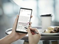 Probleme cu Galaxy Note 8! Ce patesc utilizatorii cand deschid agenda de contacte