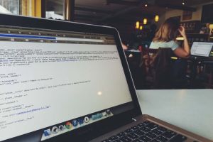O bresa de securitate afecteaza microprocesoarele si le expune la atacuri informatice