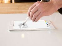 Apple ar putea introduce un stylus pentru cel mai mare model de iPhone. Va fi un phablet