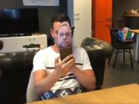 Experiment cu final surprinzator! Ce s-a intamplat cand a vrut sa deblocheze telefonul folosind o fotografie
