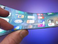 Samsung și Huawei se întrec pentru lansarea primului telefon pliabil. Cine va câștiga?