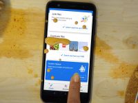 Google vine cu prima aplicație care șterge murdăria de pe ecranul telefonului. Cum funcționează