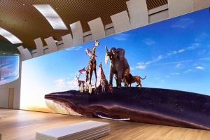 Sony prezintă televizorul cu rezoluție 16K și lățime de peste 19 metri
